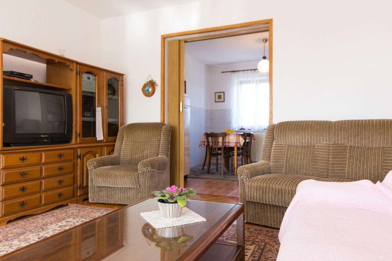 Apartment Pavacic คิร์ก ภายนอก รูปภาพ